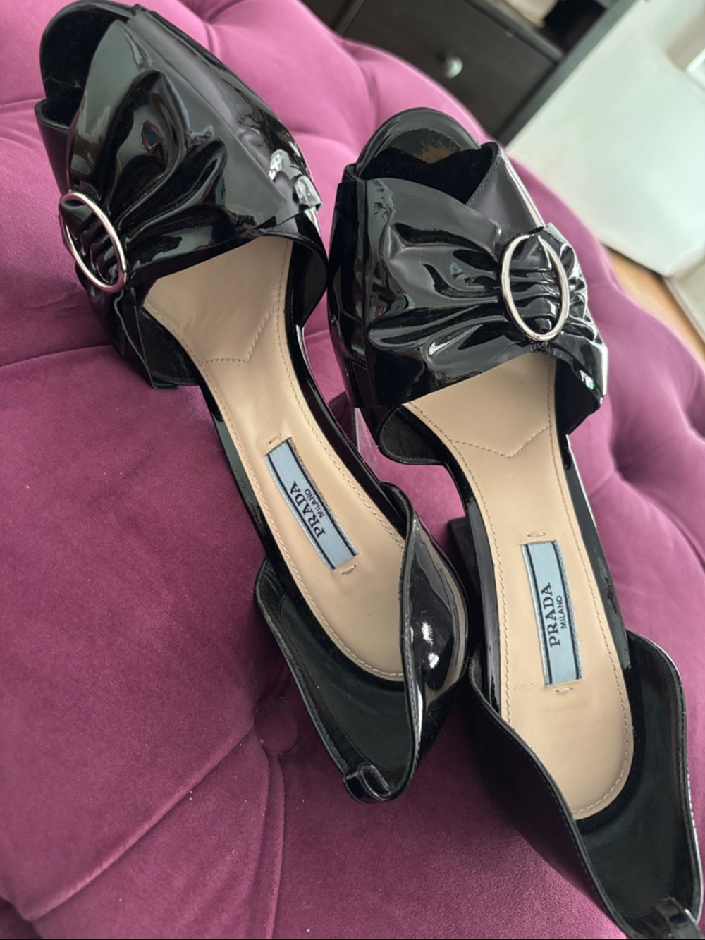 Prada Black Patent Leather Open-Toe Heels with Bow and Silver Buckle - Picture 4 of 4